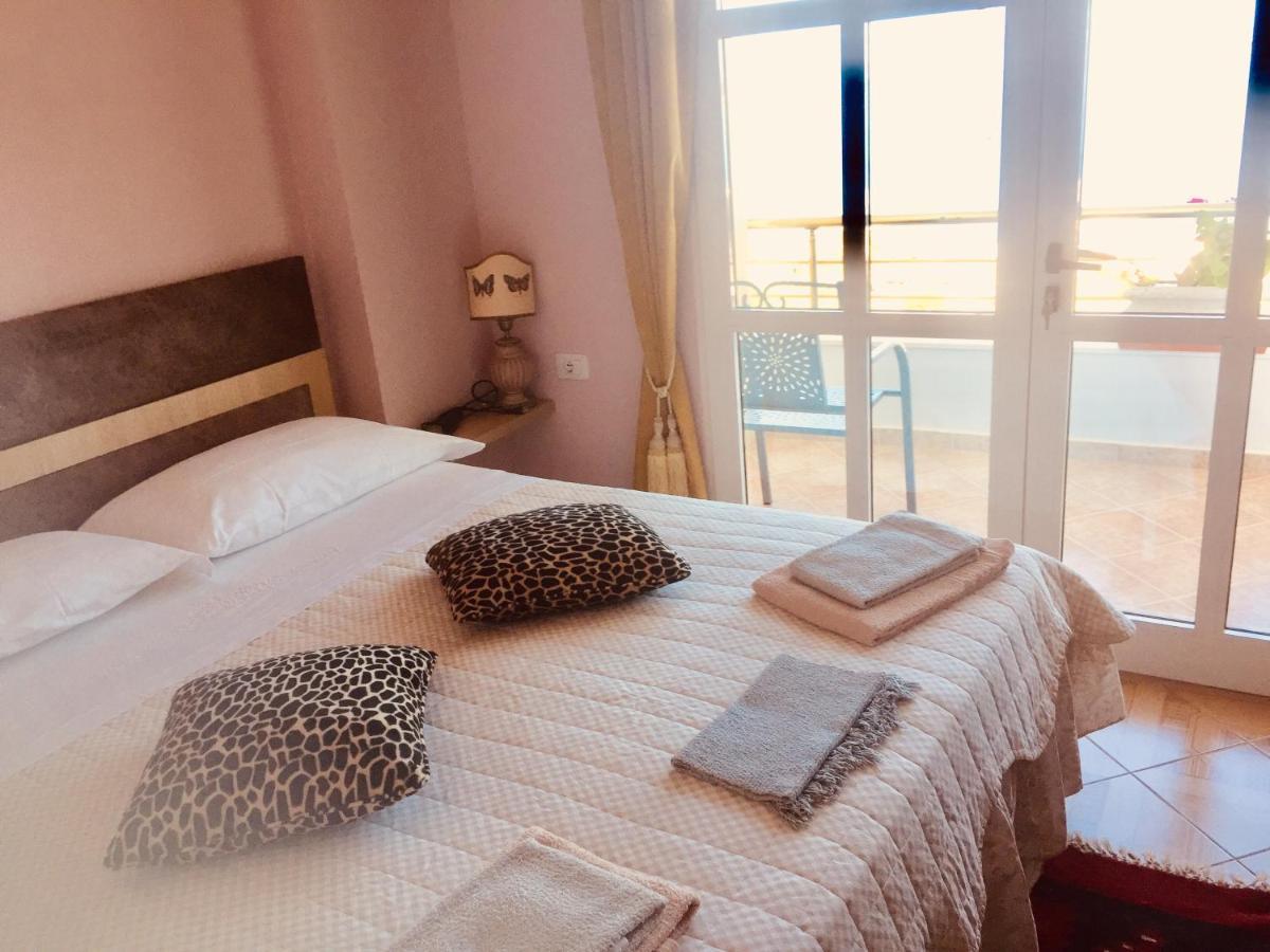 Casa Vacanze Nail Vlorë 외부 사진